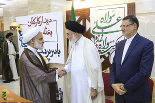 همزمان با عید غدیرخم درمکه مکرمه انجام شد؛

دیداردست اندکاران حج با نماینده ولی فقیه در امور حج و زیارت 7