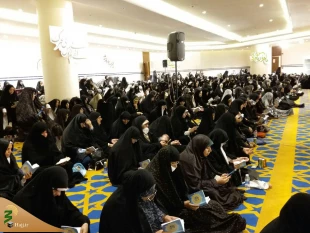 حجت‌الاسلام‌والمسلمین مظلومی:

دعا اوج احساس خشوع دربرابر خداوند است 6