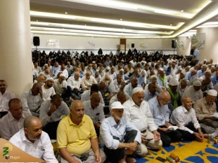 حجت‌الاسلام‌والمسلمین مظلومی:

دعا اوج احساس خشوع دربرابر خداوند است 8