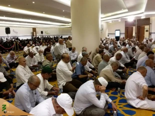 حجت‌الاسلام‌والمسلمین مظلومی:

دعا اوج احساس خشوع دربرابر خداوند است 10