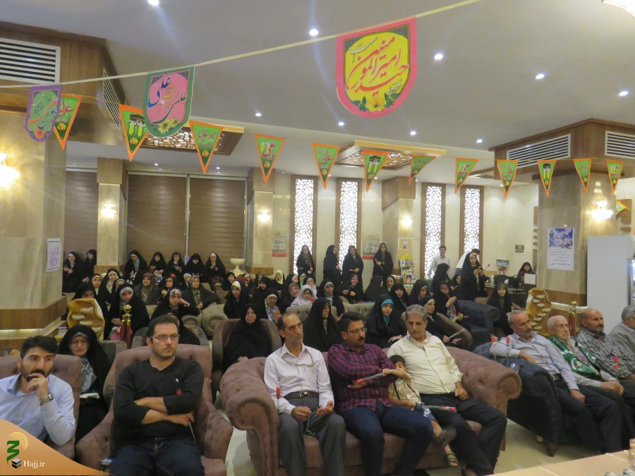 جشن باشکوه عید سعید غدیر خم با حضور کاروان های دانشگاهی در کربلا برگزار شد 

جشن عید سعید غدیرخم در هتل جابر کربلا باحضور دانشگاهیان برگزار گردید. 3