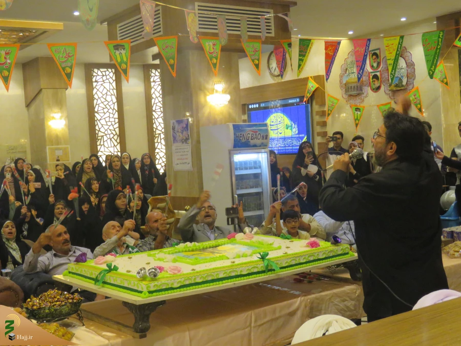 جشن باشکوه عید سعید غدیر خم با حضور کاروان های دانشگاهی در کربلا برگزار شد 

جشن عید سعید غدیرخم در هتل جابر کربلا باحضور دانشگاهیان برگزار گردید. 10