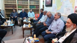 دیدار دست اندکاران ستادشمسا ومسئول دفترنمایندگی بعثه نجف

جلسه  دیداروهم اندیشی اعضای ستاد شمسا با اعضای بعثه مقام معظم رهبری در نجف اشرف در آستانه عید سعید غدیر خم در محل دفتر نمایندگی بعثه برگزار گردید. 2
