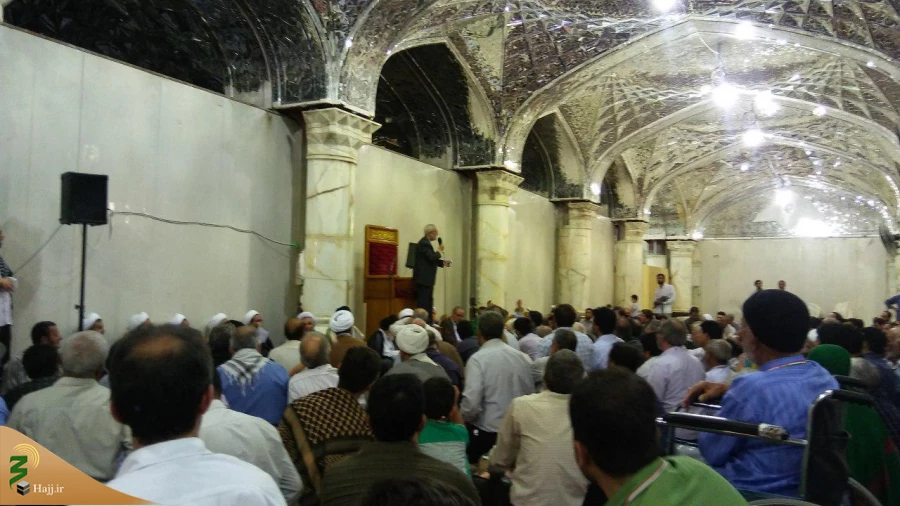 جشن عید غدیر خم در حرم امیر مومنان علیه السلام

باهمت دفترنمایندگی بعثه مقام معظم رهبری در نجف اشرف جشن عید سعید غدیر خم با حضور زائران ایرانی درحرم امیرالمومنین برگزار گردید 4