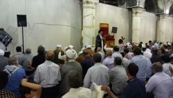 جشن عید غدیر خم در حرم امیر مومنان علیه السلام

باهمت دفترنمایندگی بعثه مقام معظم رهبری در نجف اشرف جشن عید سعید غدیر خم با حضور زائران ایرانی درحرم امیرالمومنین برگزار گردید 5