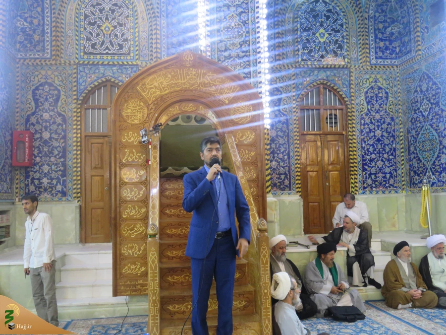 نکاتی ازپیامبر(ص) درخصوص غدیر خم

خطیب بعثه مقام معظم رهبری در کربلا در جمع زائرین ایرانی در حرم امام حسین(ع)گفت: دراین روز فرخنده عید سعید غدیر خم چهارمطلب را اشاره می کنم. 2