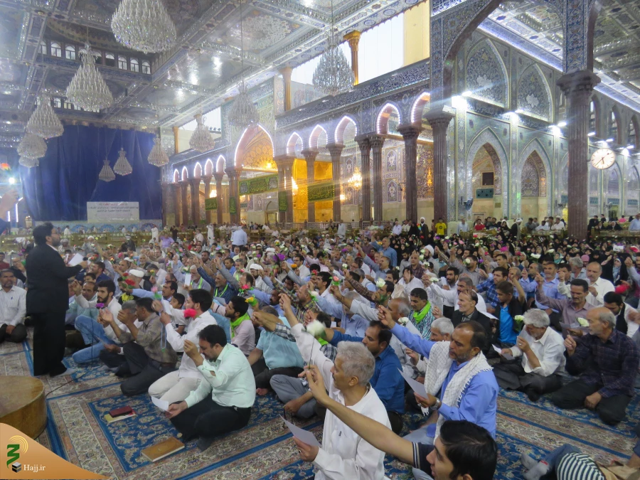 نکاتی ازپیامبر(ص) درخصوص غدیر خم

خطیب بعثه مقام معظم رهبری در کربلا در جمع زائرین ایرانی در حرم امام حسین(ع)گفت: دراین روز فرخنده عید سعید غدیر خم چهارمطلب را اشاره می کنم. 2