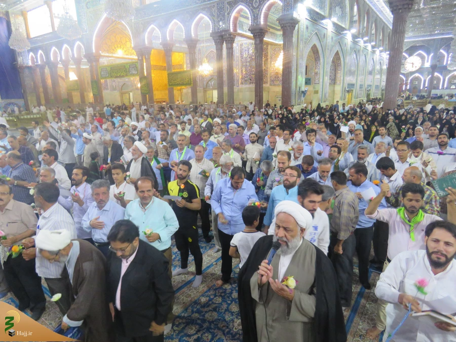 نکاتی ازپیامبر(ص) درخصوص غدیر خم

خطیب بعثه مقام معظم رهبری در کربلا در جمع زائرین ایرانی در حرم امام حسین(ع)گفت: دراین روز فرخنده عید سعید غدیر خم چهارمطلب را اشاره می کنم. 2
