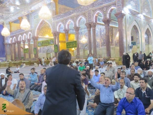 مهمترین شاخصه زندگی امیرالمومنین(ع)حق مداری وظلم گریزی است

خطیب بعثه مقام معظم رهبری در کربلا در جمع زائرین ایرانی در حرم امام حسین(ع)گفت: مهمترین شاخصه زندگی مولی برای همه الگو باشدحق مداری وظلم گریزی است، حضرت این صفت مهم خویش را در نهج البلاغه درمور