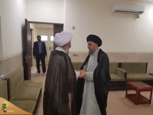 دیدار نماینده بعثه مقام معظم رهبری با آیت الله مدرسی

در دیدار حجت الاسلام و المسلمین نجفی مسئول دفتر نمایندگی بعثه مقام معظم رهبری در عراق با آیت الله سید محمدتقی مدرسی ، پیرامون مسائل فرهنگی گفتگو شد ولزوم  اتحاد وانسجام ملت ایران وعراق بعنوان یک رسال