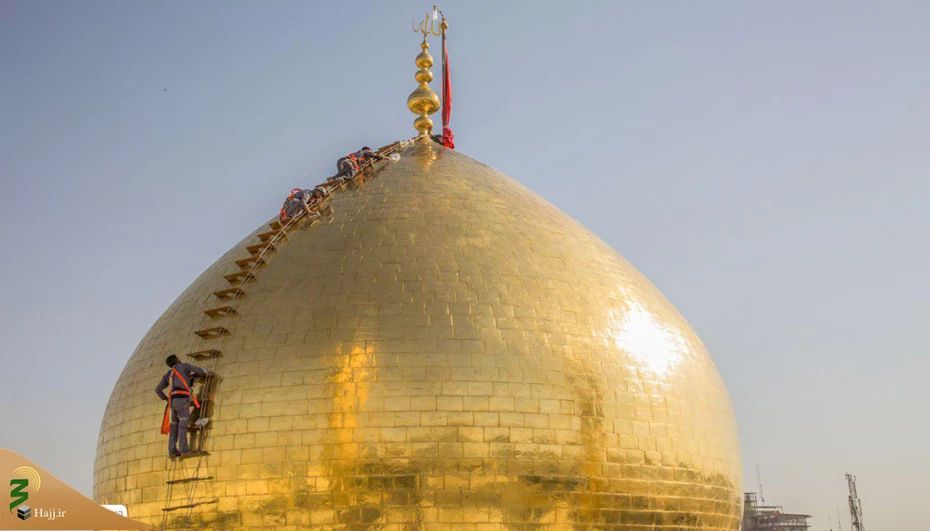 غبار روبی گنبد حرم مطهر امام حسین (ع) در آستانه ماه محرم-عکس 2