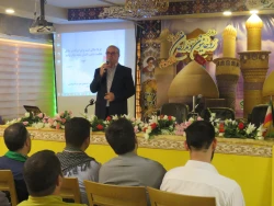 ششمین همایش احلی من العسل ویژه دانشجویان در کربلا برگزار شد

حجت الاسلام والمسلمین نجفی روحانی در گردهمایی دانشجویان اعزامی به عتبات عالیات، محبت و اطاعت از ولی فقیه را اطلاعت از خدا و رسول واهل بیت بیان کرد. 7