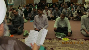 برپایی مراسم دعای توسل در جوار حرم کاظمین (ع) + تصاویر

زمزمه های عاشقانه دعای پرفیض توسل در جوار حرم مطهر امامین جوادین(ع) در شهر مقدس کاظمین. 2