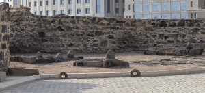 حضور پرشور حجاج در قبرستان بقیع 