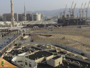 حضور پرشور حجاج در قبرستان بقیع  3