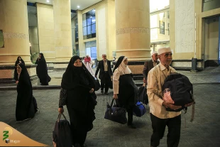 خروج نزدیک به 60 هزار زائران ایرانی از مکه  2