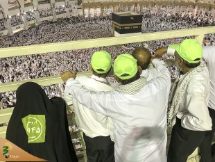 پـــــــروردگارا دست نیاز به درگاه تو دراز می کنم 7
