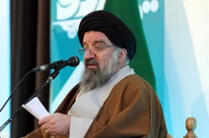 آیت‌الله خاتمی: برخورد تاجرمآبانه و کاسب‌کارانه با مداحی نشود