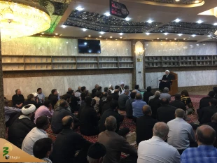 سخنران بعثه مقام معظم رهبری در کربلی معلی:
 حضرت زینب(س)  به عنوان پیام رسان کربلا به جهانیان

حجت الاسلام والمسلمین عبدوس گفت قدرت بیان حضرت زینب کبری(س) در کوفه و شام، تأثیر سخنان ایشان در افشاگری فساد حکومت یزید و همچنین استدلال ها یشان در اثبات مظل