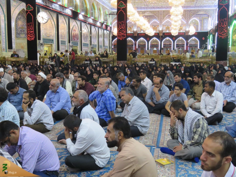 در حرم امام حسین(ع) مطرح شد؛

اهل آتش در روز قیامت علت جهنمی شدنشان را چه می دانند؟
سخنران بعثه رهبری با اشاره به دو علت عمده که باعث دوزخی شدن انسان می شود، گفت: در آیات قرآن بیان شده است که خود اهل آتش، عدم گوش شنوا و دل بیدار را دلیل جهنمی شدنشان می