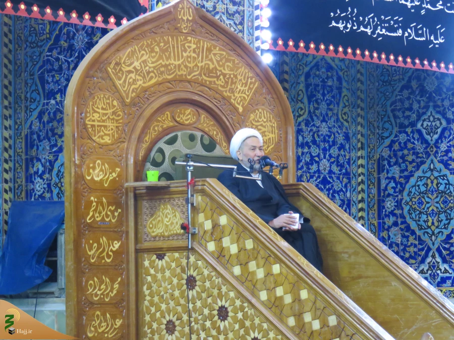 در حرم امام حسین(ع) مطرح شد؛

اهل آتش در روز قیامت علت جهنمی شدنشان را چه می دانند؟
سخنران بعثه رهبری با اشاره به دو علت عمده که باعث دوزخی شدن انسان می شود، گفت: در آیات قرآن بیان شده است که خود اهل آتش، عدم گوش شنوا و دل بیدار را دلیل جهنمی شدنشان می