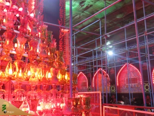 نوای یا رب یارب زائرین عتبات در خیمه گاه حسینی

به همت دفتر نمایندگی بعثه مقام معظم رهبری در کربلا، زائران ایرانی در شب چهارم ماه محرم دعای کمیل را در خیمه گاه حسینی زمزمه کردند. 8