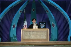 امام جمعه تبریز: دشمنان ایران و عراق به دنبال حذف اربعین هستند