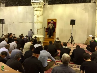 حجت الاسلام والمسلمین حسینی اراکی:

سیره رسول خدا و قرآن یک الگو برای جهان اسلام است

حجت الاسلام والمسلمین حسینی اراکی گفت: پیامبر اعظم(صلی الله علیه وآله) عالی ترین سرمشق اخلاقی برای دنیای بشریت است، چراکه الگو بودن ایشان از سوی خداوند مورد تأیید قر