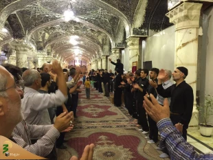 حجت الاسلام والمسلمین حسینی اراکی:

سیره رسول خدا و قرآن یک الگو برای جهان اسلام است

حجت الاسلام والمسلمین حسینی اراکی گفت: پیامبر اعظم(صلی الله علیه وآله) عالی ترین سرمشق اخلاقی برای دنیای بشریت است، چراکه الگو بودن ایشان از سوی خداوند مورد تأیید قر
