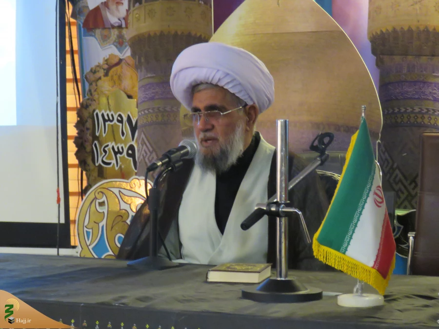 نهمین گردهمایی دانشجویان عتبات عالیات در کربلای معلی برگزار شد

تأکید نماینده بعثه رهبری در عراق بر لزوم شناخت شِمر این زمان 3
