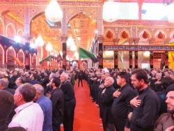 سخنران بعثه رهبری مطرح کرد؛

برای همراهی امام زمان(عج) باید از جان و مال بگذریم

حجت الاسلام والمسلمین عبدوس با اشاره به اینکه گاهی اوقات وابستگی به مال دنیا حجاب رسیدن انسان به امام زمان(عج) می شود، گفت: باید مراقب باشیم گاهی به خاطر پول و ماشین و مو