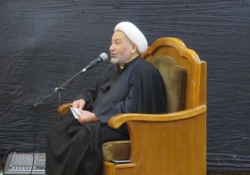 سخنران بعثه رهبری:

برای همراهی امام زمان(عج) باید از جان و مال بگذریم 2