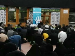 کمیل عاشقانه زائران ایرانی در جوار ملوکتی حرم امامین عسکریین(ع)

ندای یارب یارب از کمیل شورآفرین امیرمؤمنان به درگاه ایزد یکتا این بار از حنجره زائران ایرانی به آسمان رسید. 2