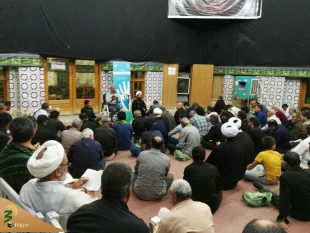کمیل عاشقانه زائران ایرانی در جوار ملوکتی حرم امامین عسکریین(ع)

ندای یارب یارب از کمیل شورآفرین امیرمؤمنان به درگاه ایزد یکتا این بار از حنجره زائران ایرانی به آسمان رسید. 2