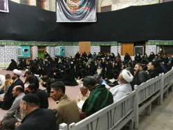 کمیل عاشقانه زائران ایرانی در جوار ملوکتی حرم امامین عسکریین(ع)

ندای یارب یارب از کمیل شورآفرین امیرمؤمنان به درگاه ایزد یکتا این بار از حنجره زائران ایرانی به آسمان رسید. 2