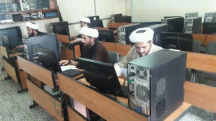 آزمون کاربری رایانه ویژه روحانیون عتبات عالیات استان اردبیل برگزار شد. 9