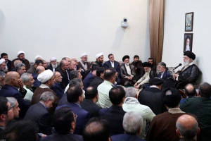 جمعی از مسئولان و دست‌اندرکاران حج با رهبر معظم انقلاب دیدار کردند