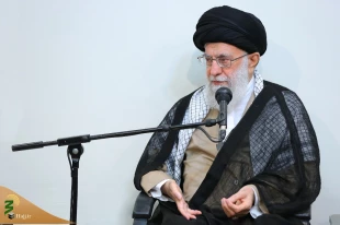 جمعی از مسئولان و دست‌اندرکاران حج با رهبر معظم انقلاب دیدار کردند 4
