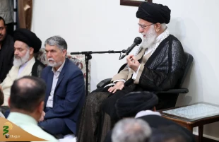 جمعی از مسئولان و دست‌اندرکاران حج با رهبر معظم انقلاب دیدار کردند 10