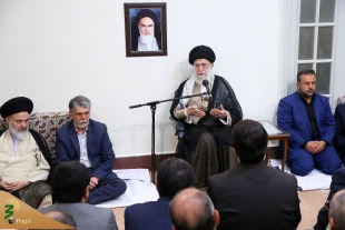 جمعی از مسئولان و دست‌اندرکاران حج با رهبر معظم انقلاب دیدار کردند 12