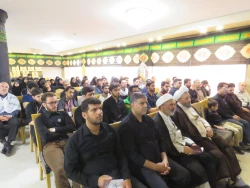 نماینده بعثه رهبری در عراق در عراق : اگر کسی امروز جانش را  در راه خدا فدا می کند و در سخترین شرایط دینش را نگه می‌دارد، اگر در زمان امام حسین هم بود خود را فدای آن حضرت می کرد. 4