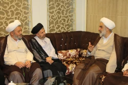 دیدار نماینده بعثه رهبری در عراق با آیت الله محسن قمی

حجت الاسلام و المسلمین نجفی روحانی نماینده بعثه رهبری در عراق با آیت الله محسن  قمی معاون ارتباطات مردمی دفتر رهبری کرد. 2