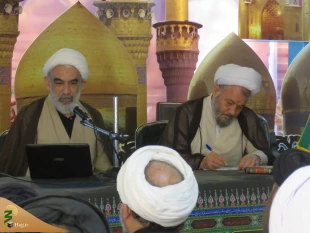 آیت ا...محسن قمی معاون ارتباطات دفتر مقام معظم رهبری :

ایران و عراق دارای رابطه ای عمیق در دین ،فرهنگ و اقتصاد هستند 3