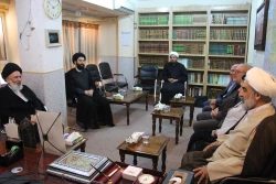 عضو شورای نمایندگی رهبری در دانشگاه‌های کشور:
معرفت افزایی باید مهم‌ترین دستاورد سفر به عتبات عالیات باشد
 4