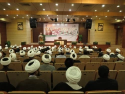 برگزاری نشست علمی کارکردهای سیاسی اجتماعی ... اربعین در گردهمایی مبلغین اربعین 97 در دفتر پژوهشکده حج و زیارت خراسان رضوی :

نشست علمی «کارکردهای سیاسی اجتماعی پیاده روی اربعبن حسینی» 2