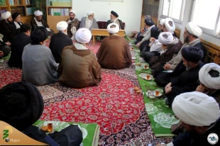 امام جمعه اصفهان:زائران ایرانی ، مرام شیعه را در پیاده روی اربعین نشان دهند 2