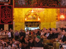 مراسم عزاداری زائران ایرانی در حرم سیدالشهدا (ع) برگزار شد 2
