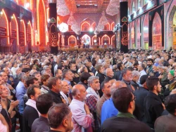 مراسم عزاداری زائران ایرانی در حرم سیدالشهدا (ع) برگزار شد 2