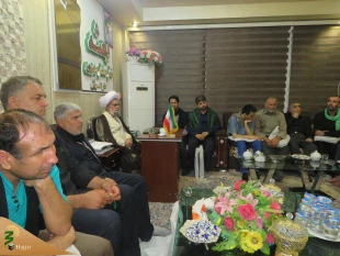 حجت الاسلام والمسلمین نجفی روحانی :

دیدارگروه روشن دلان با نماینده بعثه مقام معظم رهبری در عراق 7