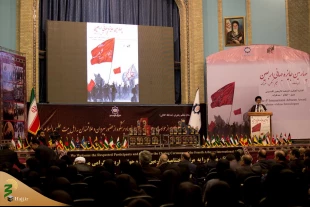 حجت‌الاسلام والمسلمین قاضی‌‌عسکر: 

هدفمند بودن راهپیمایی اربعین باید تبیین شود 9
